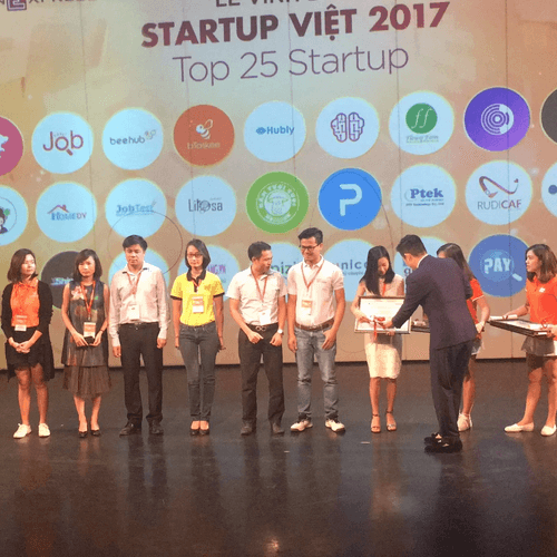 Eraweb vinh dự trở thành TOP 25 công ty khởi nghiệp xuất sắc nhất của Startup Việt 2017 tổ chức bởi VnExpress